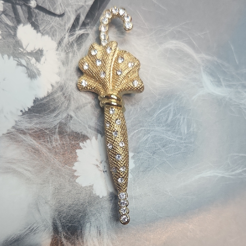 Vintage Gold and Silver Umbrella Brooch